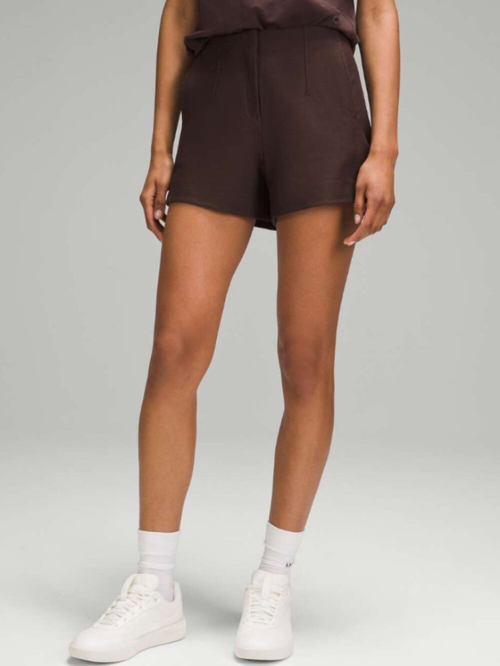 NWT Lululemon Utilitech Relaxed-Fit High-Rise Short 3.5" Espresso Size 12 (2025)